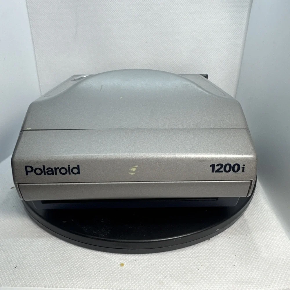 Polaroid Spectra Image 1200i Instant Film Camera W/ Strap No Film‎ Works